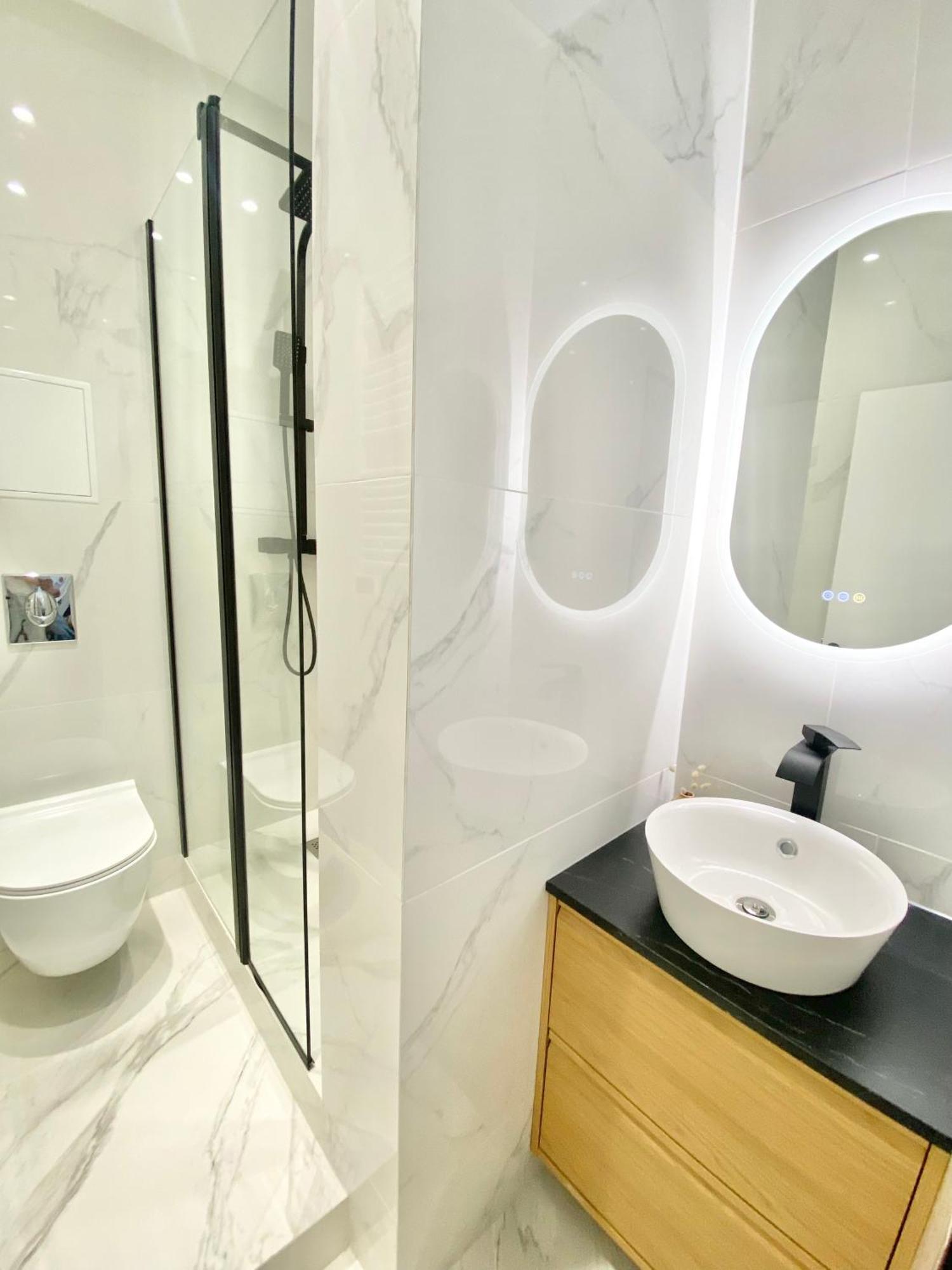 Appartement Moderne Climatise Monaco Vue Mer Cap-d'Ail Bagian luar foto
