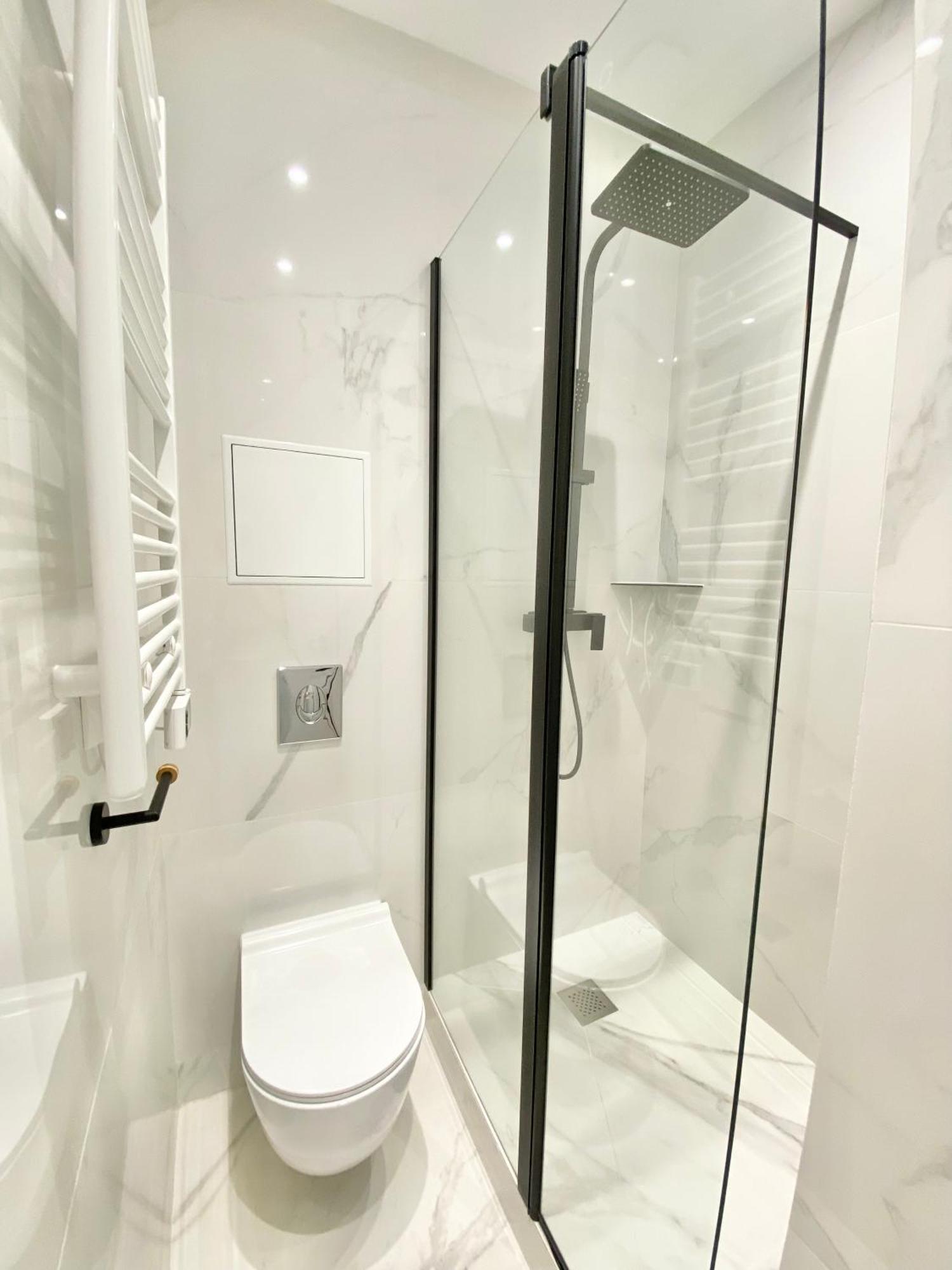 Appartement Moderne Climatise Monaco Vue Mer Cap-d'Ail Bagian luar foto